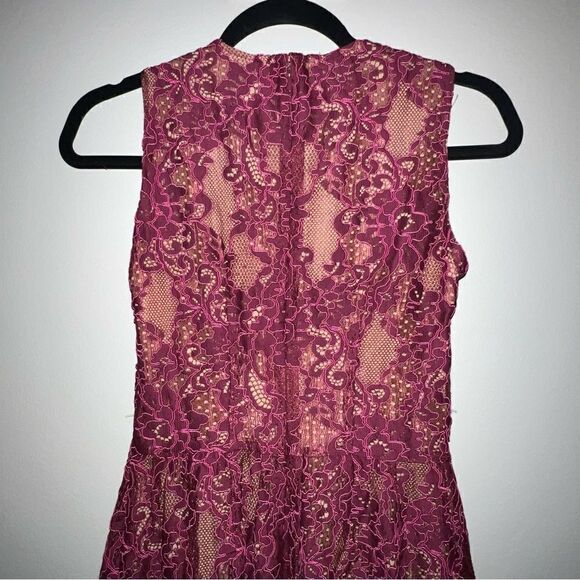 Michael Michael Kors Lace Scalloped Dress - Sz 2 - Picture 7 of 16